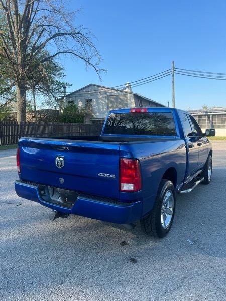 RAM 1500 Tradesman Quad Cab 4WD 2017