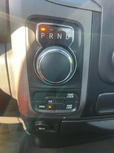 RAM 1500 Tradesman Quad Cab 4WD 2017