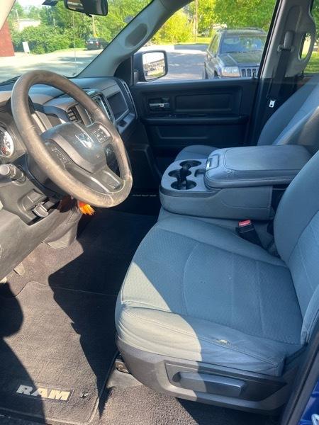 RAM 1500 Tradesman Quad Cab 4WD 2017