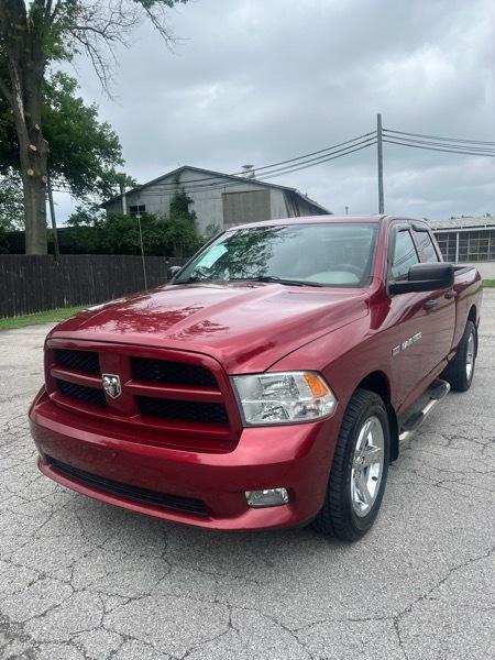 RAM 1500 ST Quad Cab 4WD 2012
