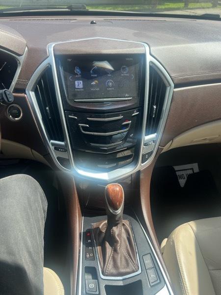 Cadillac SRX Performance Collection 2013