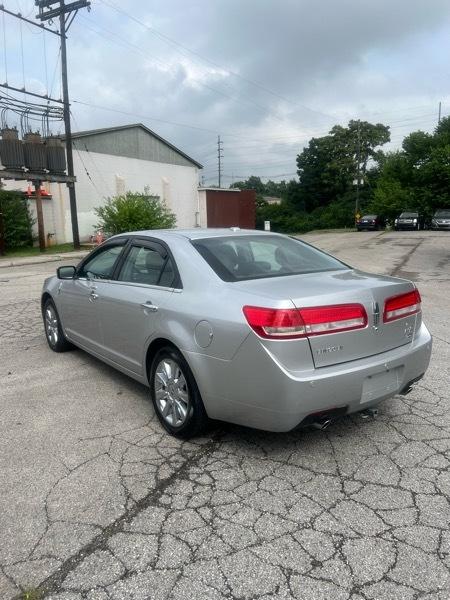 Lincoln MKZ AWD 2011