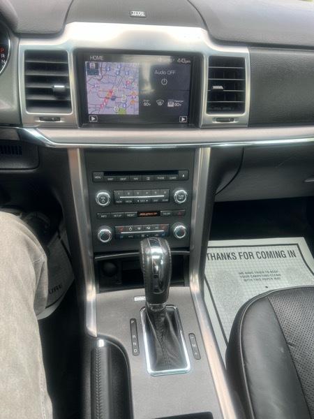 Lincoln MKZ AWD 2011