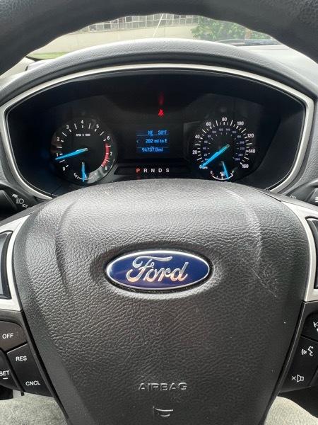 Ford Fusion S 2015