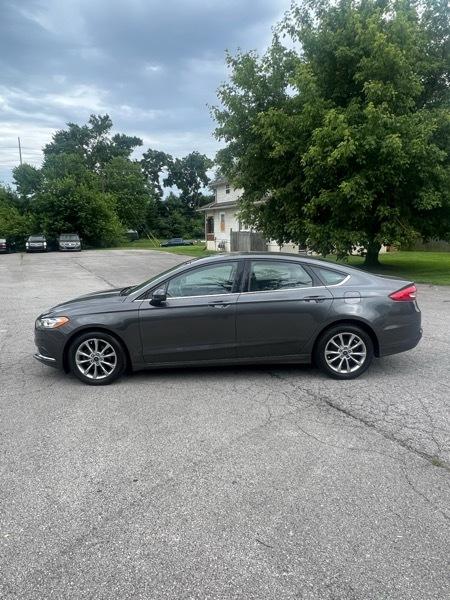Ford Fusion SE 2017