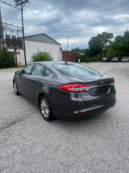 Ford Fusion SE 2017