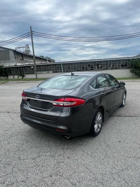 Ford Fusion SE 2017