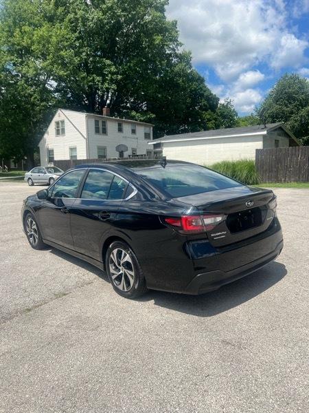 Subaru Legacy Premium 2021