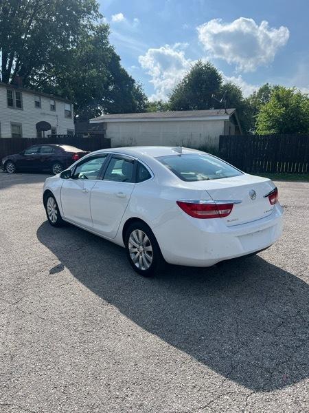 Buick Verano Base 2016