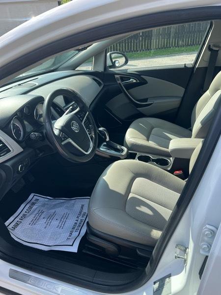 Buick Verano Base 2016