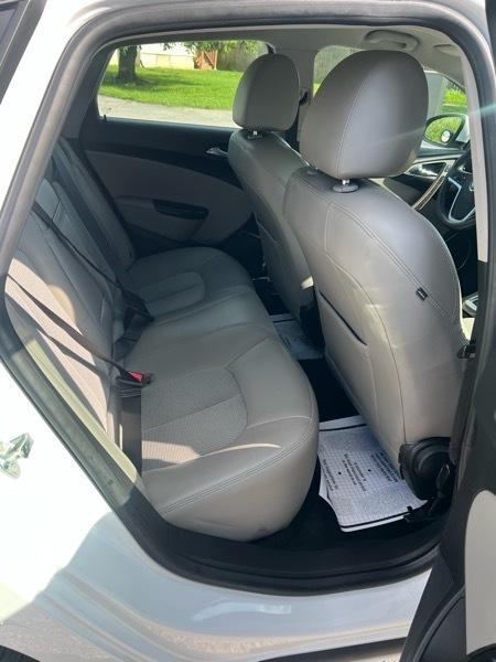 Buick Verano Base 2016