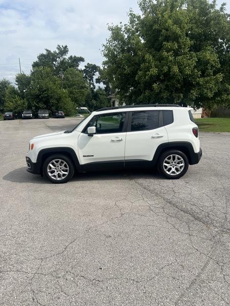 Jeep Renegade Latitude FWD 2015
