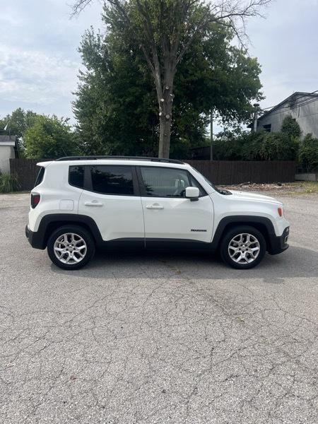 Jeep Renegade Latitude FWD 2015