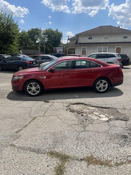 Ford Taurus SEL AWD 2015