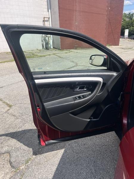 Ford Taurus SEL AWD 2015