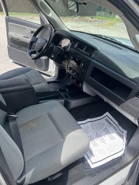 Dodge Dakota SLT Crew Cab 4WD 2011