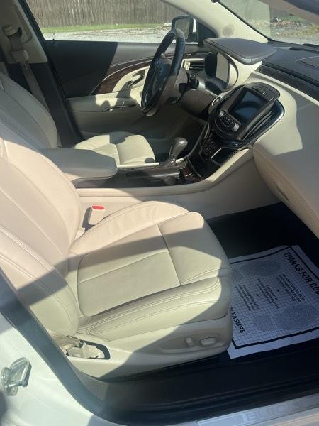 Buick LaCrosse Premium Package 1, w/Leather 2014