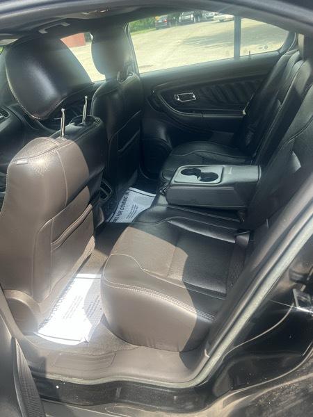 Ford Taurus Limited FWD 2014