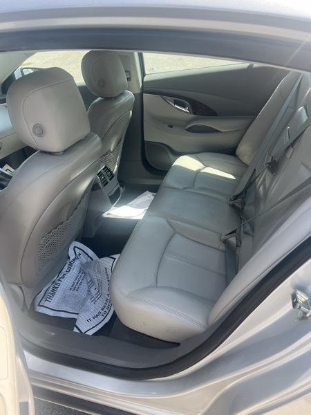Buick LaCrosse CX 2010