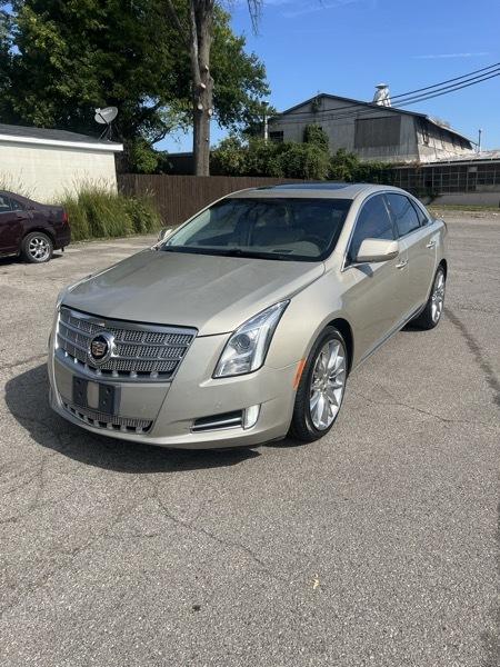 Cadillac XTS Platinum AWD 2013