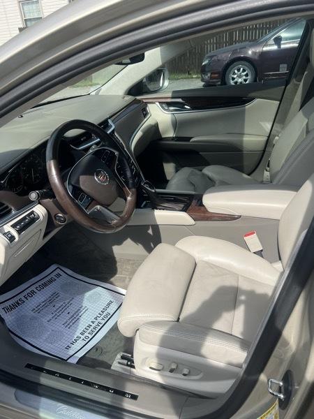 Cadillac XTS Platinum AWD 2013