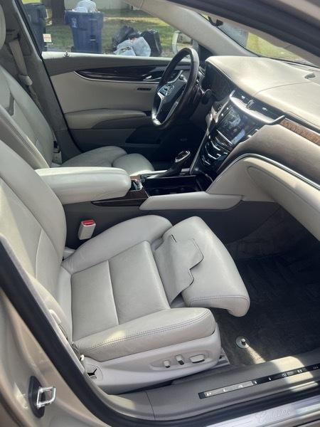 Cadillac XTS Platinum AWD 2013