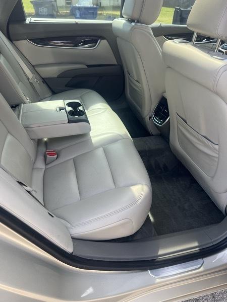 Cadillac XTS Platinum AWD 2013
