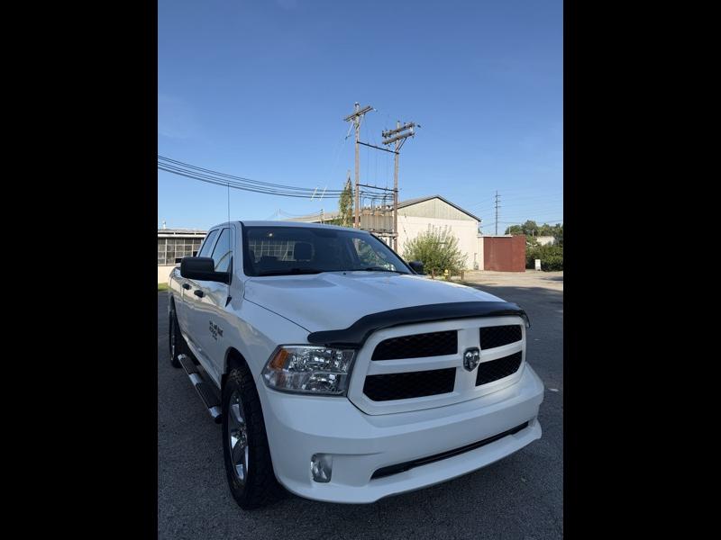 RAM 1500 Classic Tradesman Quad Cab 4WD 2019