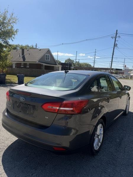 Ford Focus SE Sedan 2015