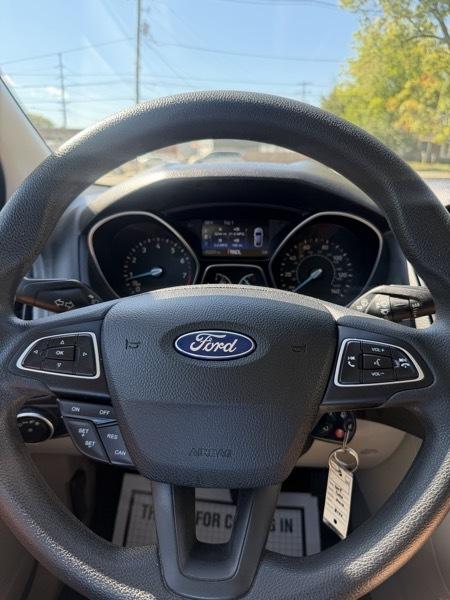 Ford Focus SE Sedan 2015