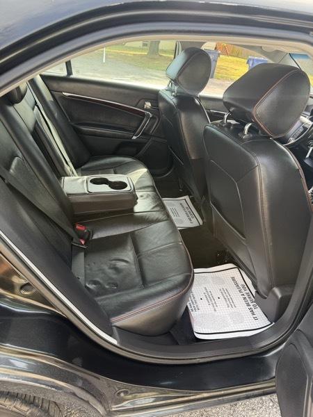 Lincoln MKZ FWD 2011