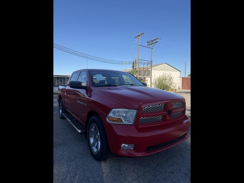 RAM 1500 ST Crew Cab 4WD 2012