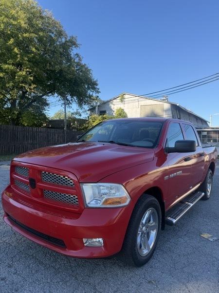 RAM 1500 ST Crew Cab 4WD 2012