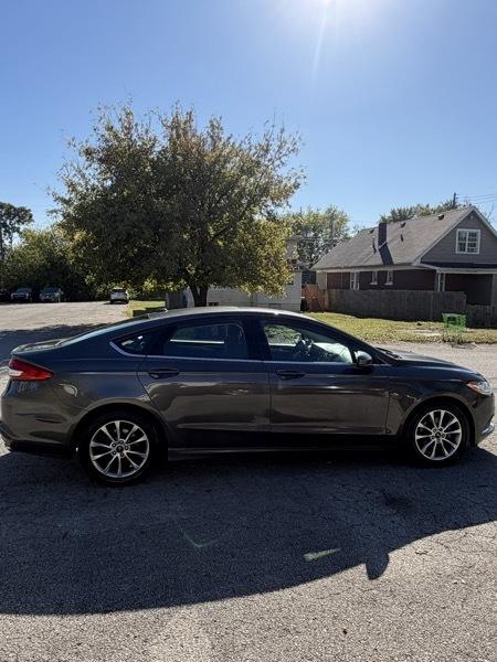 Ford Fusion SE 2017