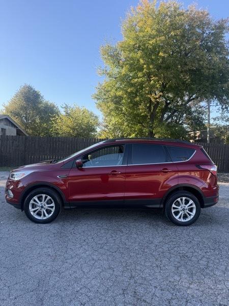 Ford Escape SEL 4WD 2018
