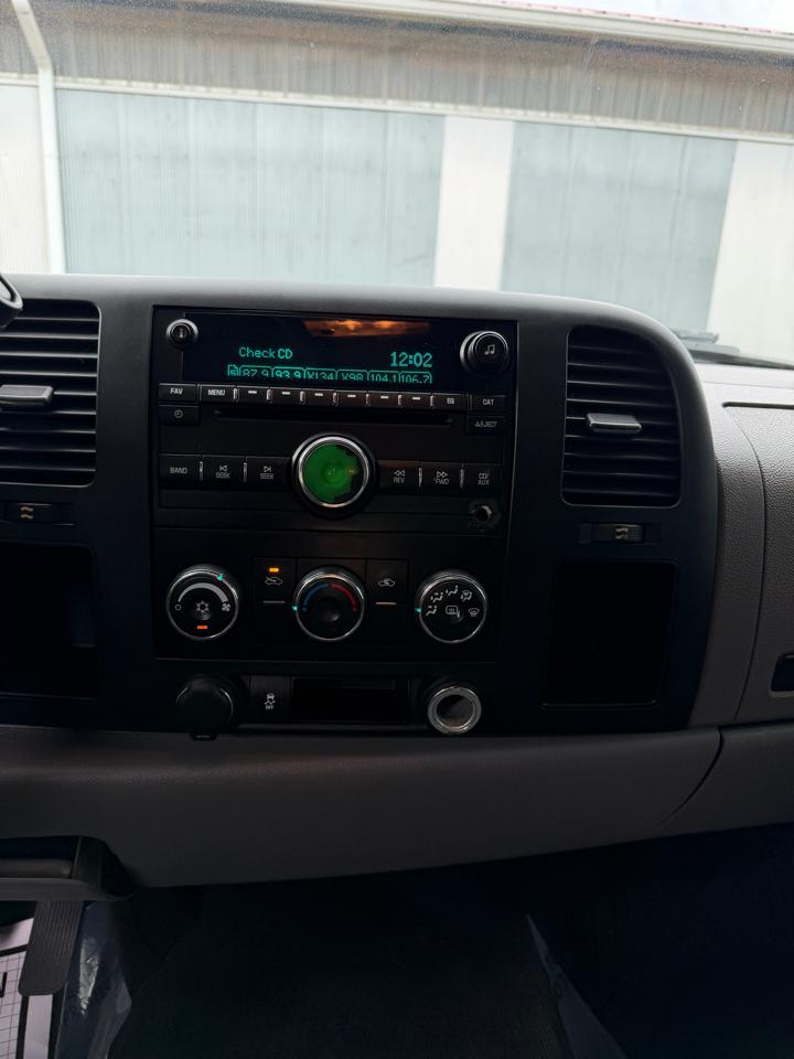 Chevrolet Silverado 1500 2WD Crew Cab 143.5" LS 2012