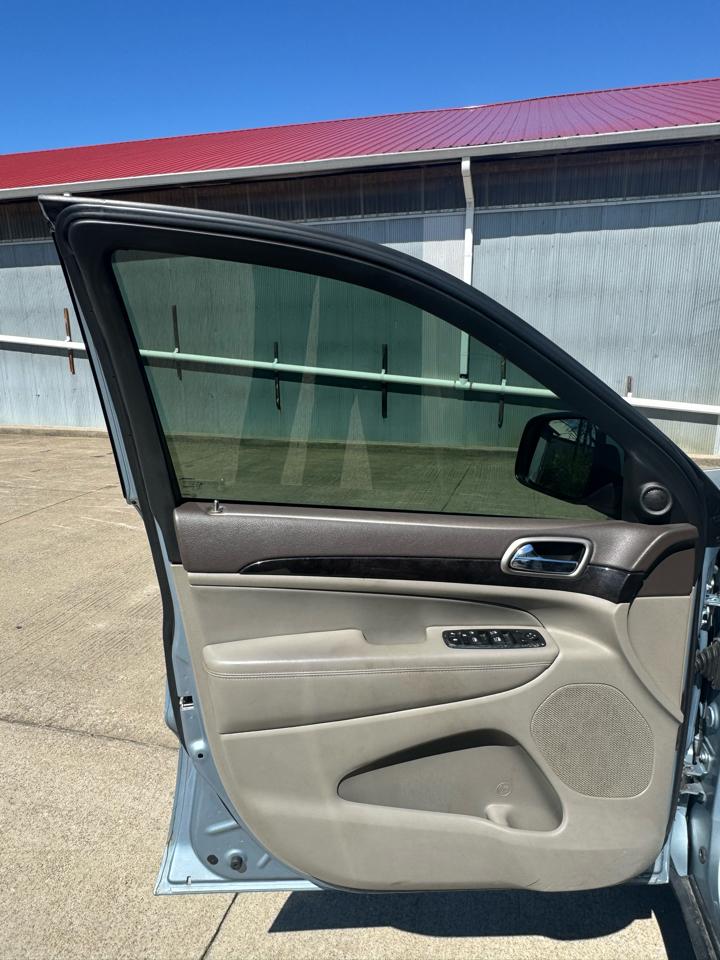 Jeep Grand Cherokee Laredo 4WD 2013