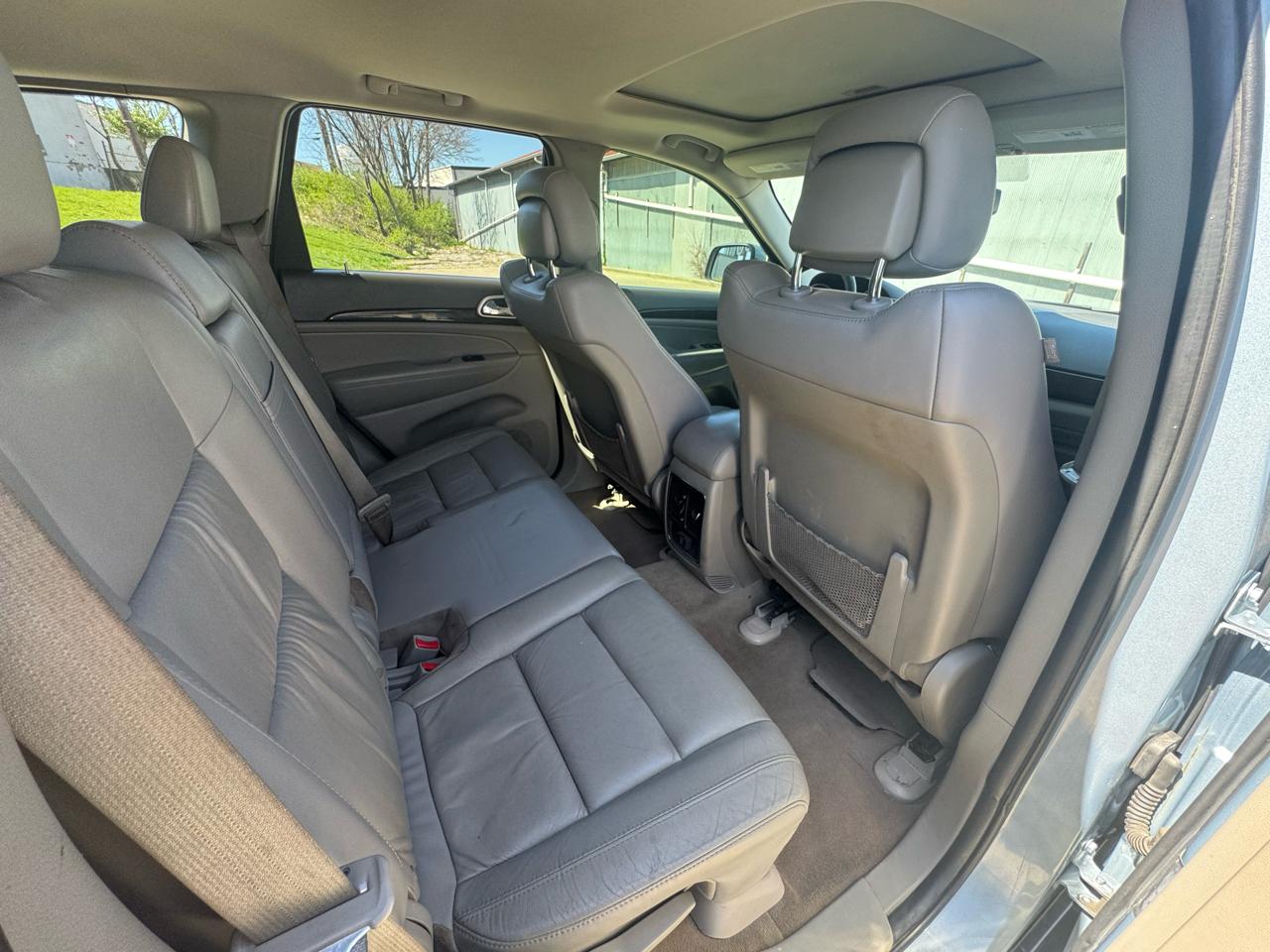 Jeep Grand Cherokee Laredo 4WD 2013