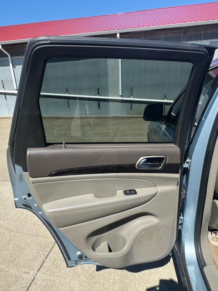 Jeep Grand Cherokee Laredo 4WD 2013