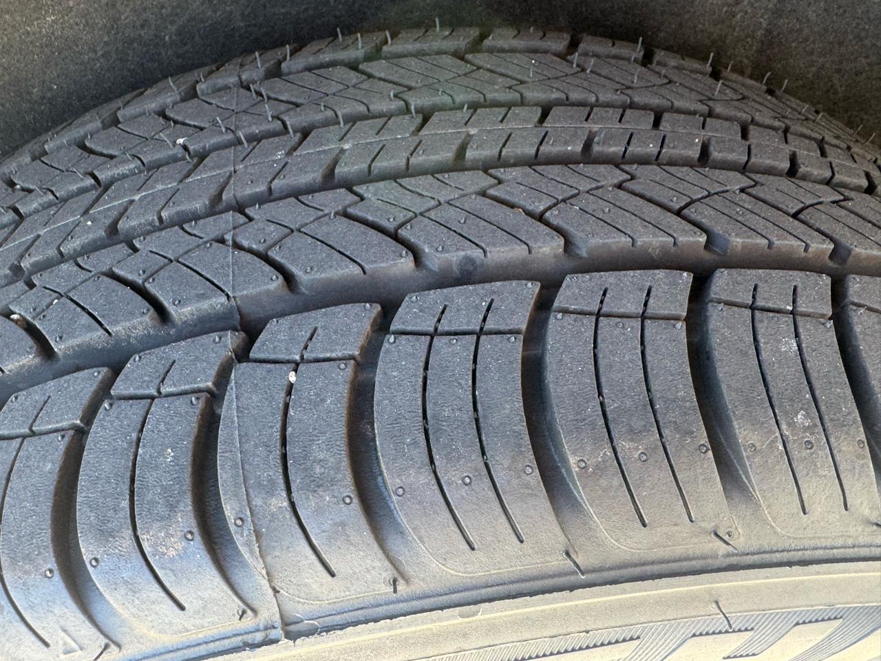 Jeep Grand Cherokee Laredo 4WD 2013