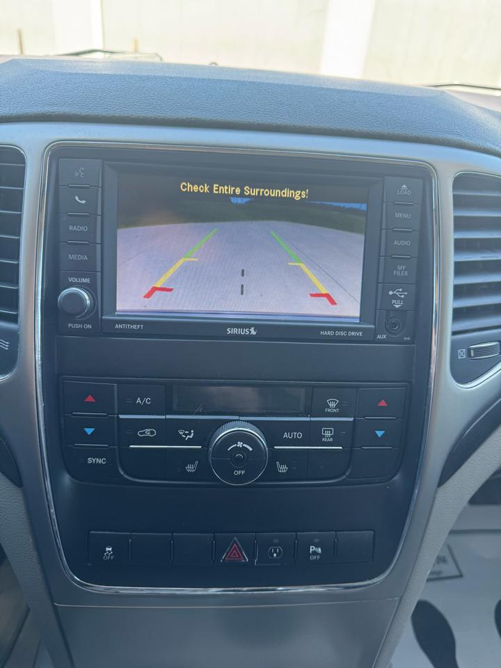 Jeep Grand Cherokee Laredo 4WD 2013