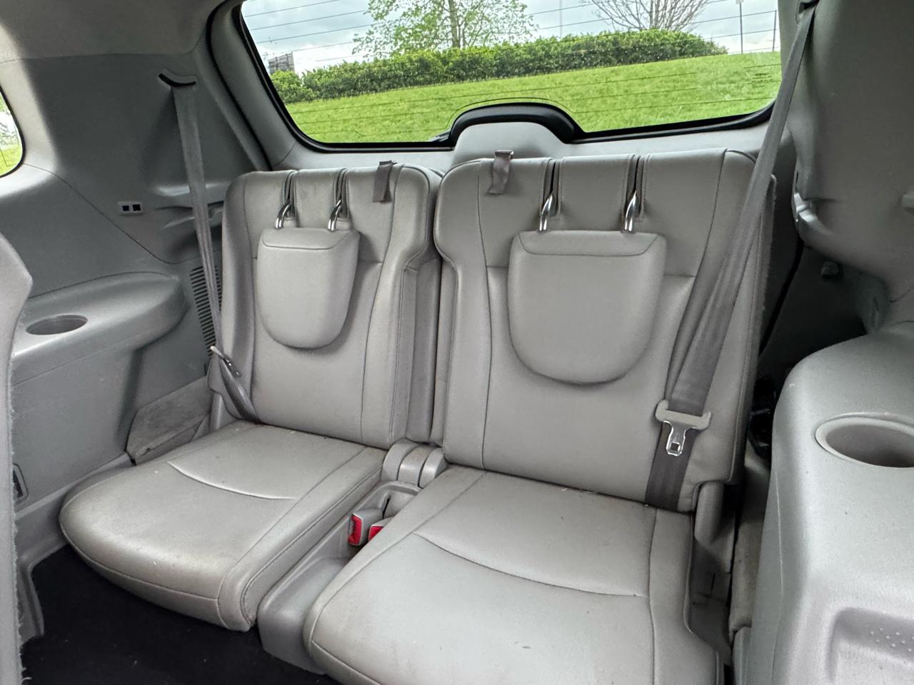 Toyota Highlander Base 4WD 2013