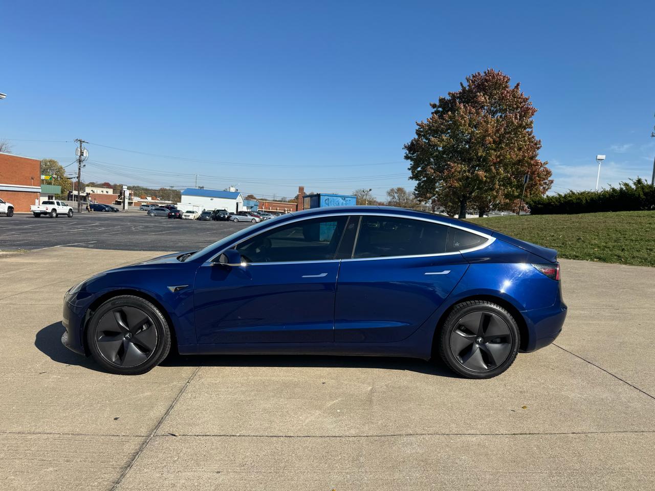 Tesla Model 3 Base 2018