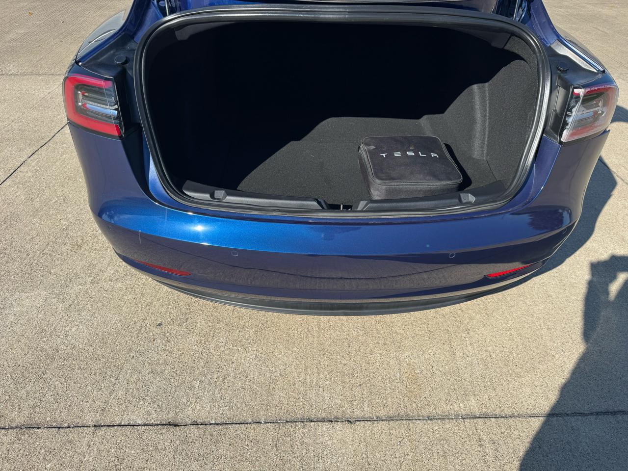 Tesla Model 3 Base 2018