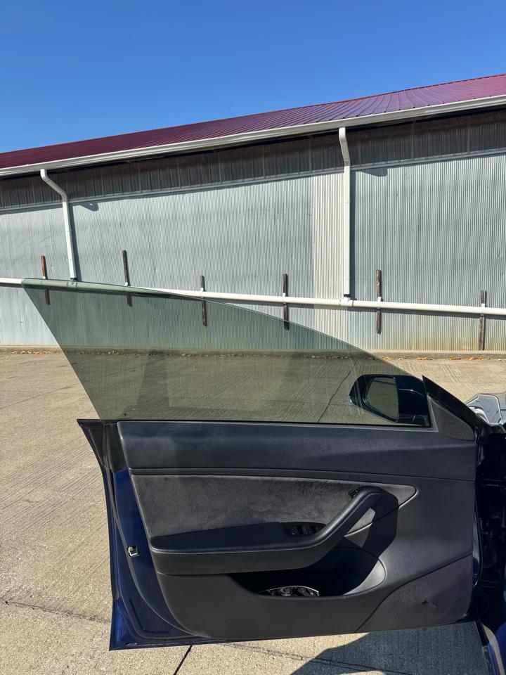 Tesla Model 3 Base 2018