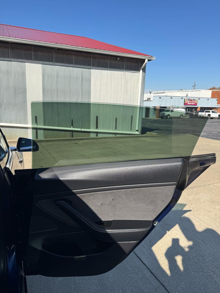 Tesla Model 3 Base 2018