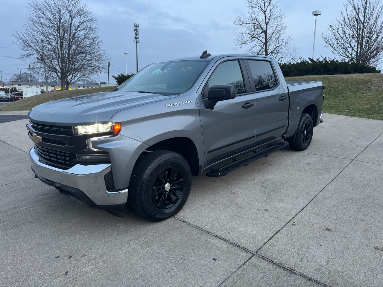 Chevrolet Silverado 1500 1LT Crew Cab 4WD 2020