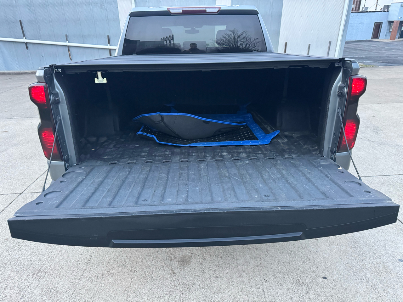 Chevrolet Silverado 1500 1LT Crew Cab 4WD 2020