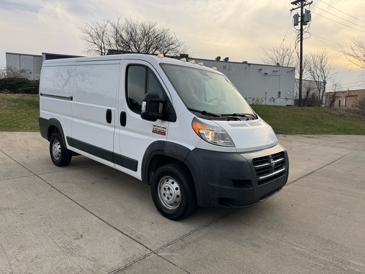 RAM Promaster 1500 Low Roof Tradesman 136-in. WB 2018