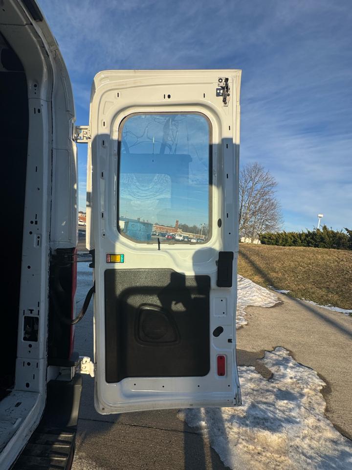 Ford Transit 250 Van Med. Roof w/Sliding Pass. 130-in. WB 2020